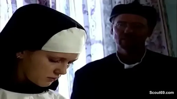 नई Even nuns need a tail in the monastery ठीक ट्यूब