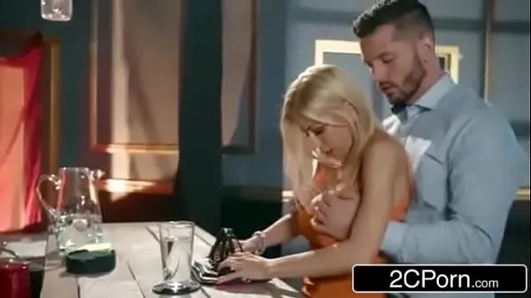 Ống Dirty wife cheats with bar man - Alexis Fawx tốt mới