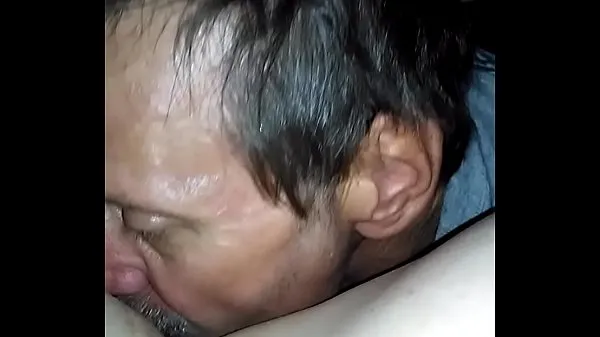 Nytt Licking shaved pussy fint rör