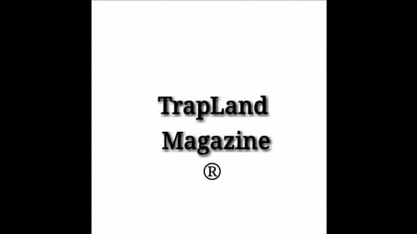 Új TrapLand Magazine November Adult Model Of The Month Ms Lady finomcső