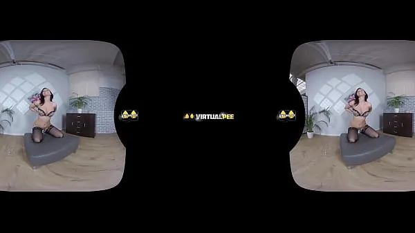 Baru Virtualpee - Pissing In Stockings - VR Porn halus Tube
