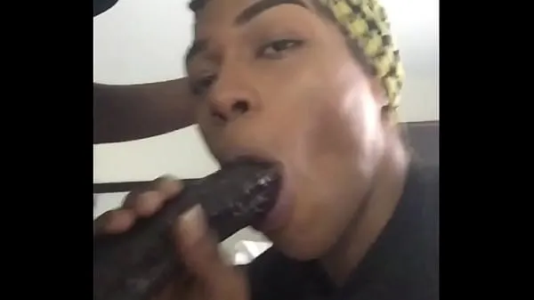 Nowa I can swallow ANY SIZE ..challenge me!” - LibraLuve Swallowing 12" of Big Black Dick cienka rurka