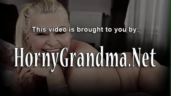 Ny Inked grandmother gets pussy licked fint rør