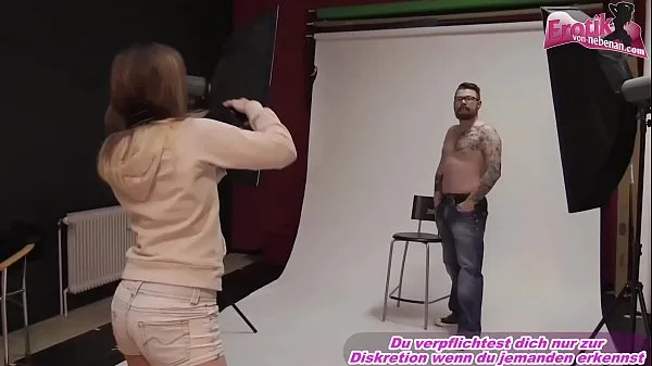 Nowa Photographer seduces male model while shooting cienka rurka