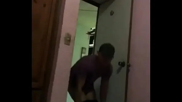 Baru Sexy straight guy throws himself on the bed tiub halus