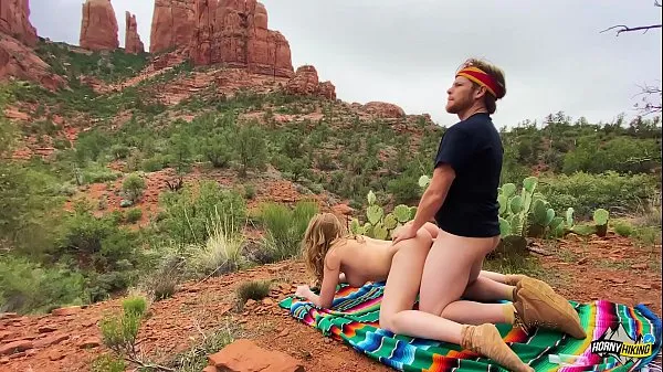 أنبوب جديد Epic Vortex Sex Adventure - Molly Pills - Horny Hiking Amateur Porn POV HD غرامة