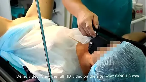 Nytt Lustful gynecologist fucks (dildo) patient fint rör