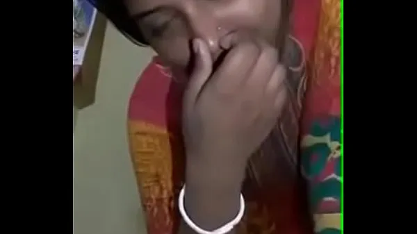 Baru Indian girl undressing tiub halus
