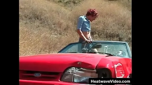Baru 18 And Confused - Michelle Andrews - A pretty redhead teen being fucked on the car in the desert tiub halus