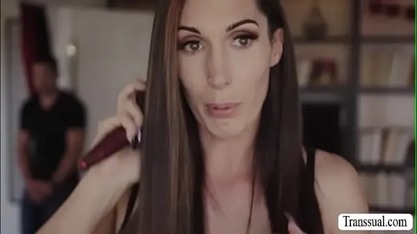 نیا Stepson bangs the ass of her trans stepmom عمدہ ٹیوب