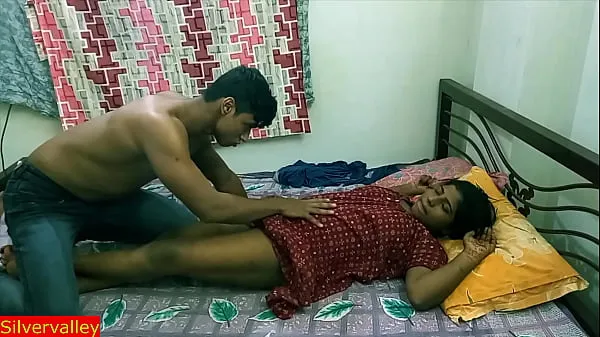 หลอดปรับ Indian Hot girl first dating and romantic sex with teen boy!! with clear audio ใหม่