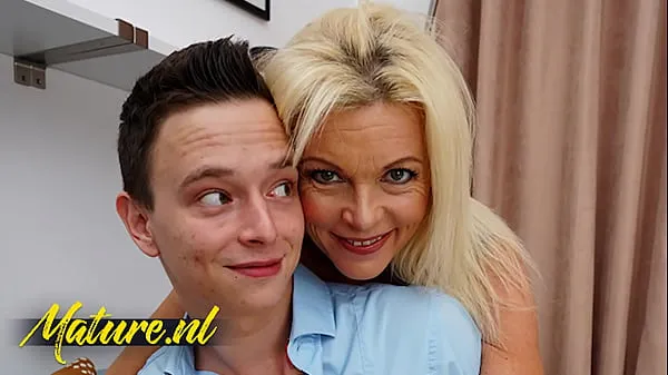 Új An Evening With His Stepmom Gets Hotter By The Minute finomcső