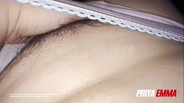 Baru Priya Emma Big Boobs Mallu Aunty Nude Selfie And Fingers For Father-in-law | Homemade Indian Porn XXX Video tiub halus