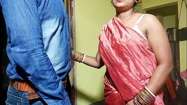 새로운 Bra salesman seduces sister-in-law to Chudayi Indian porn in clear Hindi voice 파인 튜브