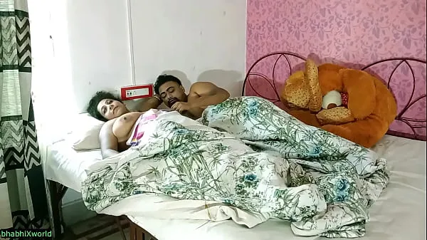 Baru Indian hot wife secret sex with Office BOSS! Hot Sex tiub halus