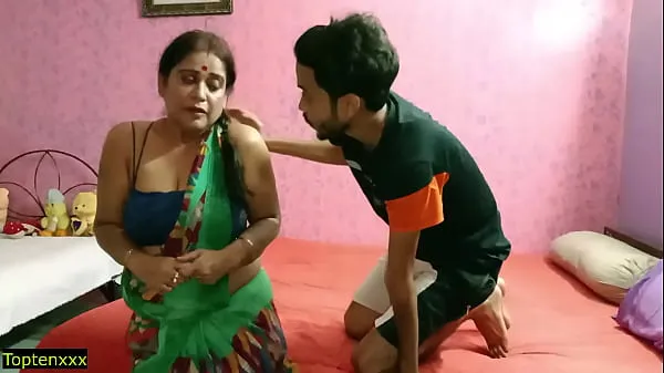 Uusi Indian hot XXX teen sex with beautiful aunty! with clear hindi audio hieno tuubi