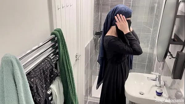 New I caught gorgeous arab girl in niqab mastutbating in the bathroom fine Tube