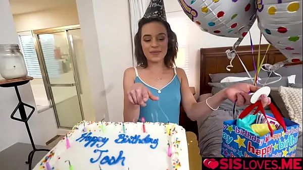 Ny Joshua Lewis celebrates birthday with Aria Valencia's delicious pussy fint rør