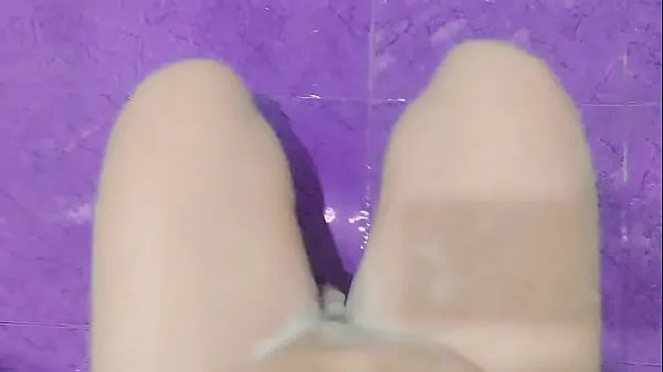 Νέος Cumming without hands cute legs masturbation λεπτός σωλήνας