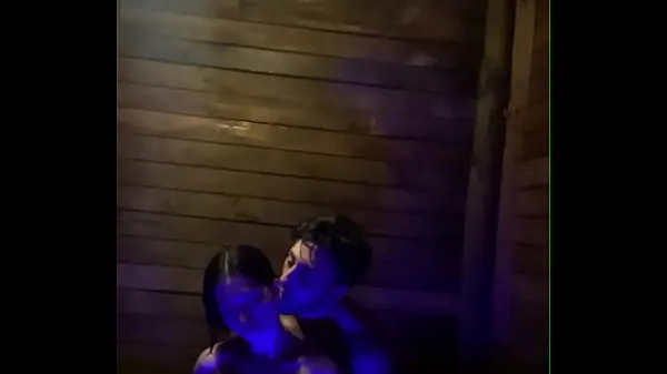 نیا Kisses and sex in the Chilean Latin water عمدہ ٹیوب