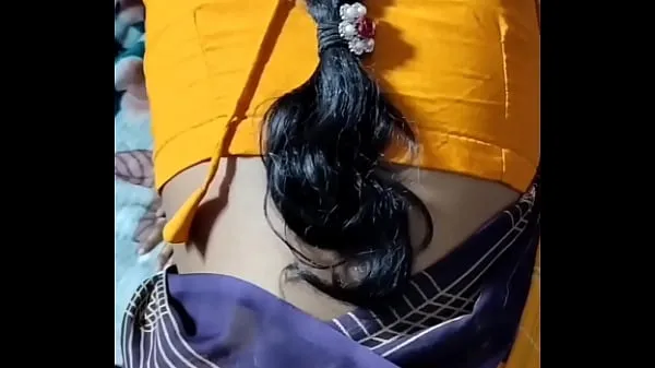 Nytt Indian desi Village bhabhi outdoor pissing porn fint rör