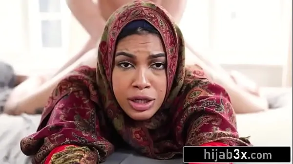 New Muslim Stepsister Takes Sex Lessons From Her Stepbrother (Maya Farrell fine Tube