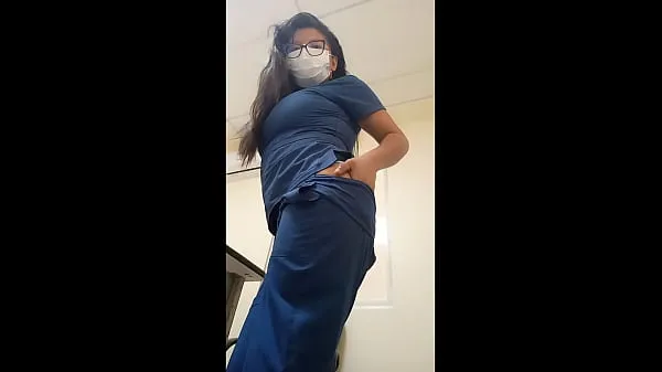 أنبوب جديد hospital nurse viral video!! he went to put a blister on the patient and they ended up fucking غرامة