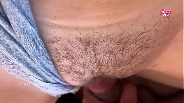 새로운 Fucking hot with the hairy pussy until he cum inside 파인 튜브