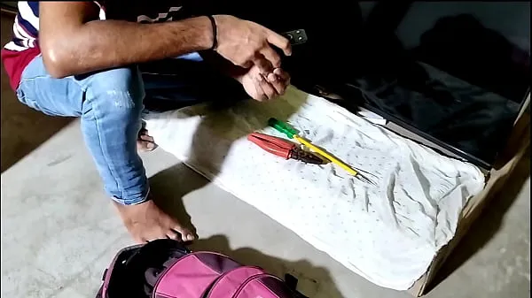 New Tv mechanic boy tricked and fucked hindi audio fine Tube