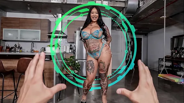 Nuevo tubo fino SEX SELECTOR - La diosa asiática tatuada y con curvas Connie Perignon está aquí para jugar