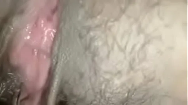 New Cum fills her clit, spreading her pussy. The call girl rubs her clit with his cock before stuffing his cock into her clit until she cums a lot, the cock is extremely excited fine Tube