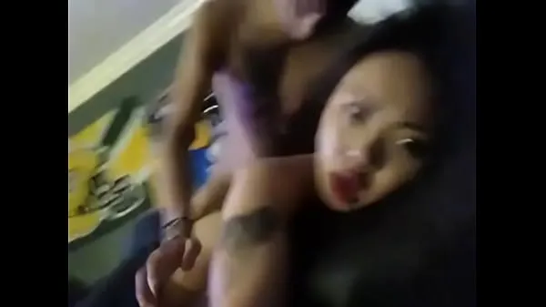 Nowa Asian girl sends her boyfriend a break up video cienka rurka