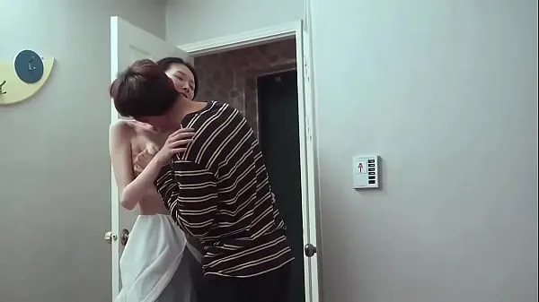 نیا Chinese stepmom engages in secret sex with her stepson in bed عمدہ ٹیوب