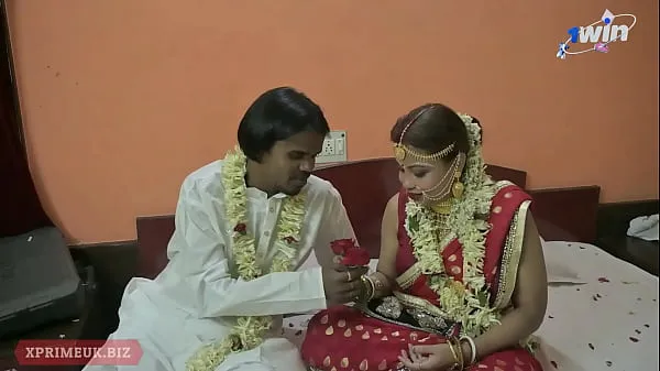 Új Hot Indian Couple Honeymoon Sex finomcső