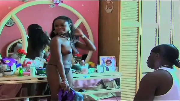 Baru big titted ebony actress walks around naked on moive set at end of video tiub halus